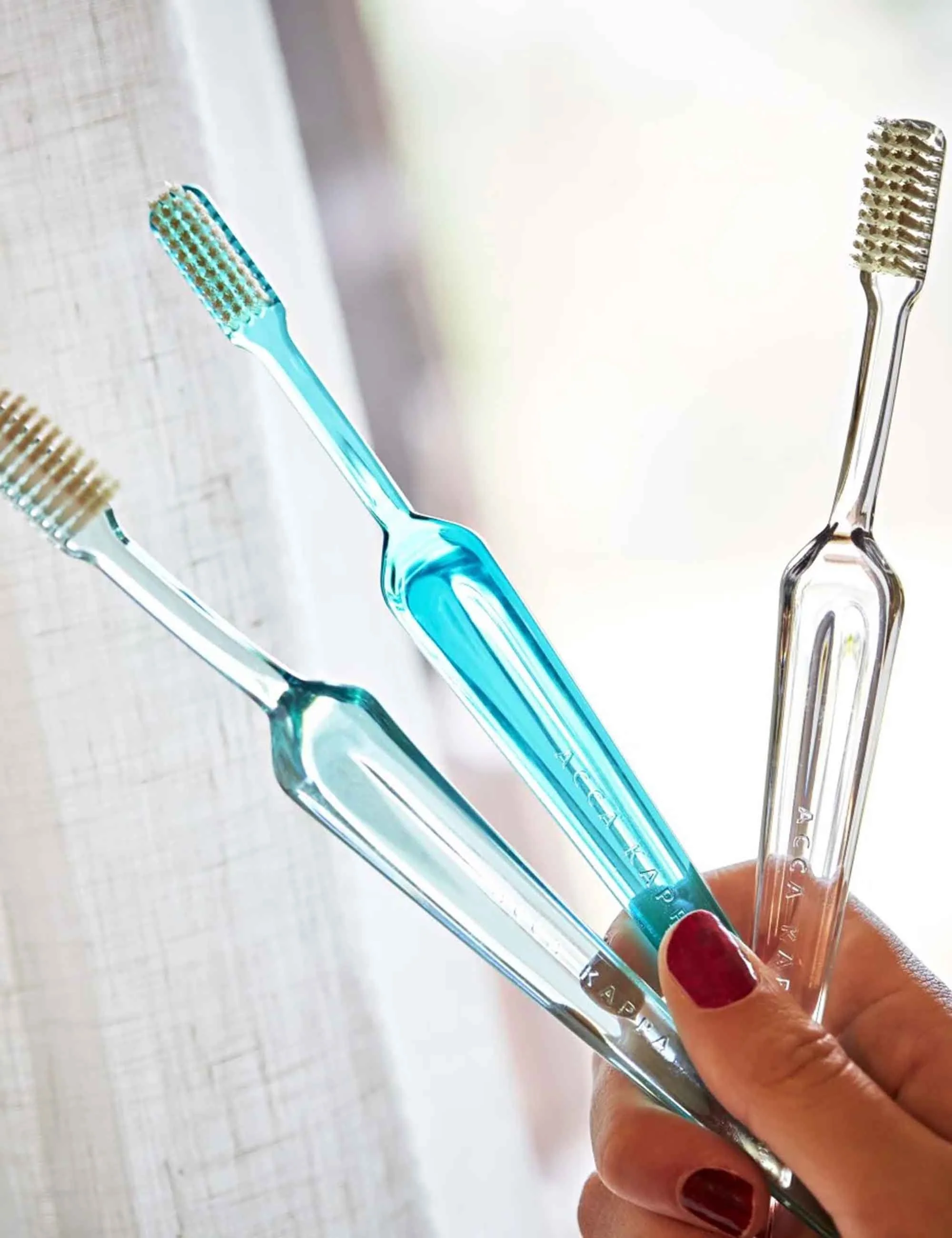 Lympio Toothbrush (Medium Nylon) - Turquoise - Image 2