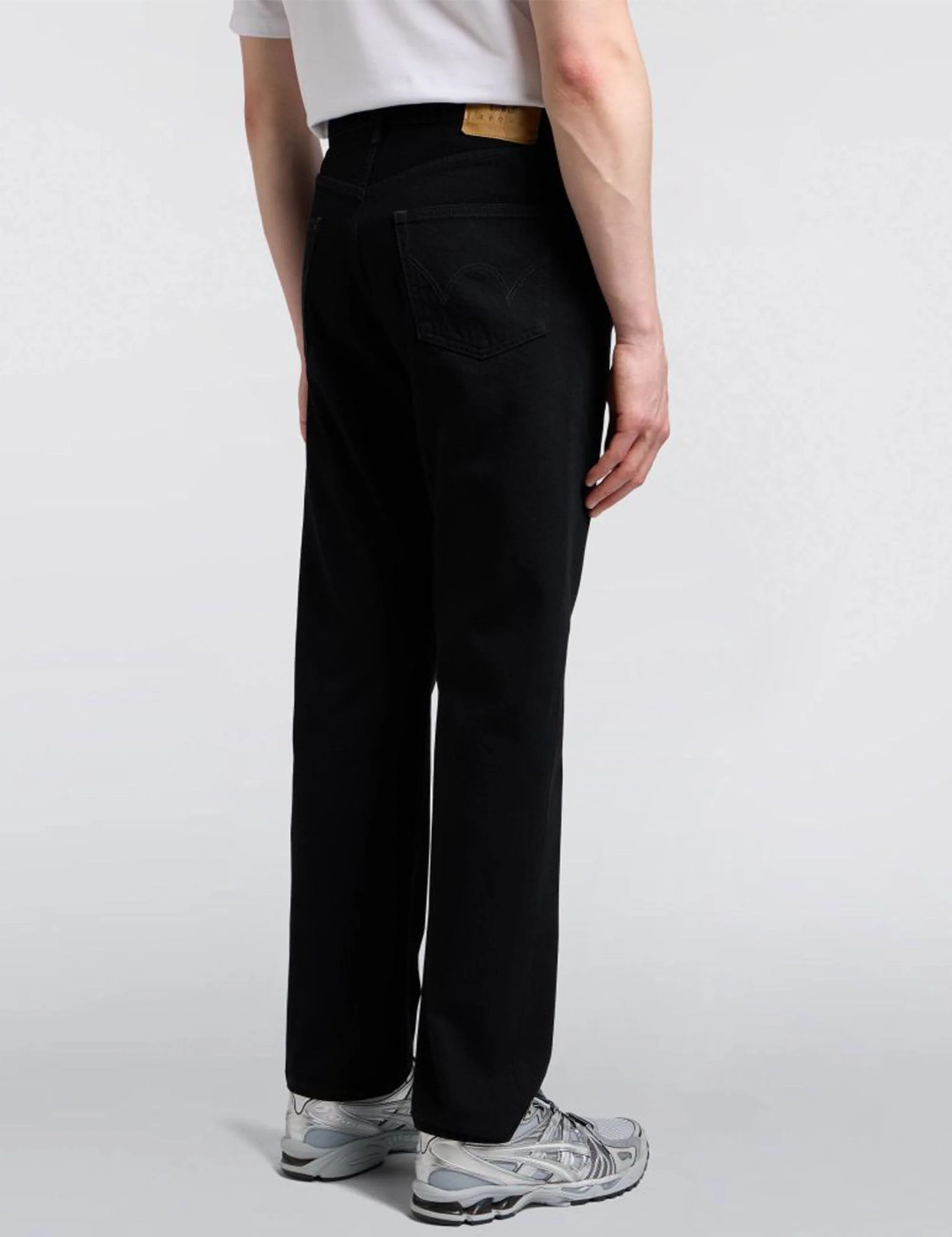 Regular Straight Jeans - Black, Unwashed - Image 7