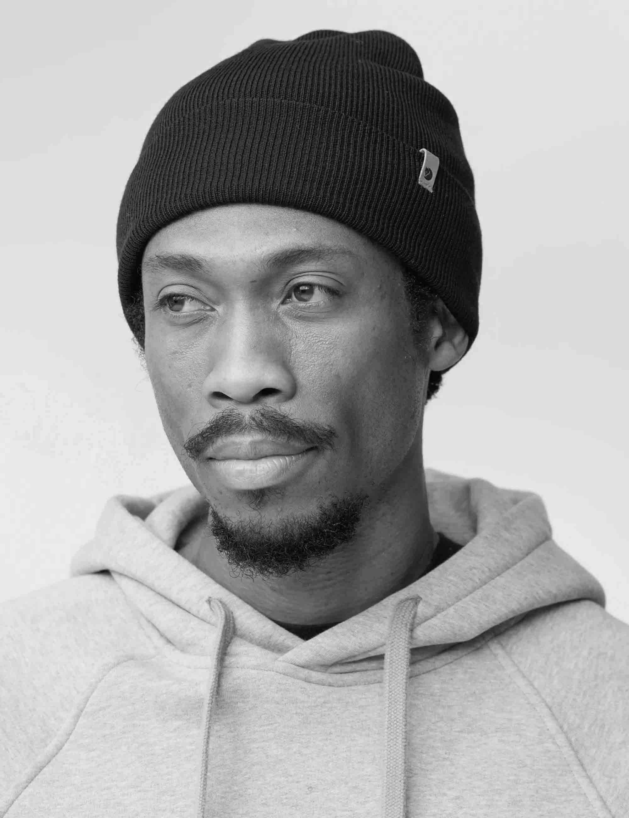 Classic Knit Beanie Hat - Black - Image 7