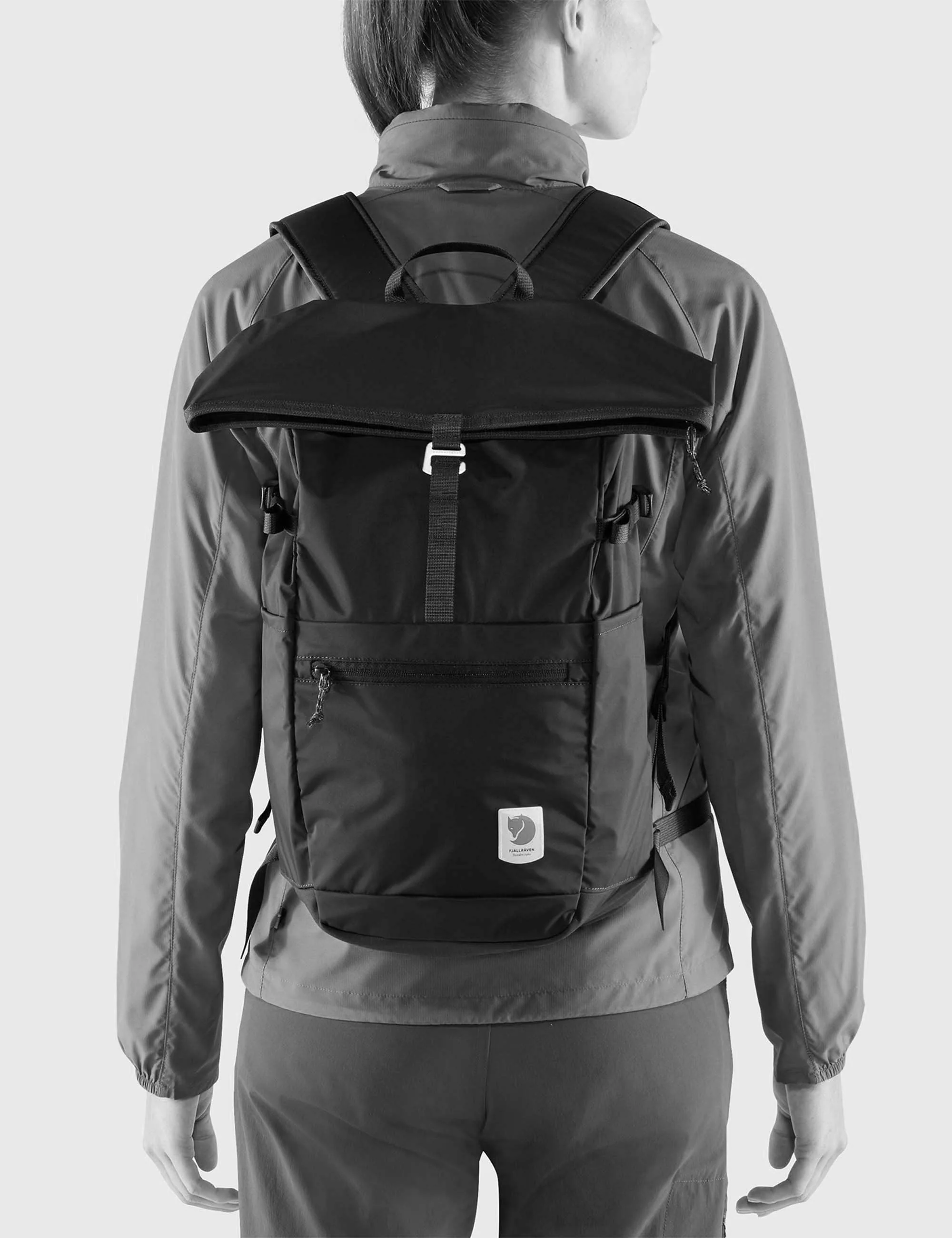 High Coast 24L Foldsack - Shark Grey - Image 5