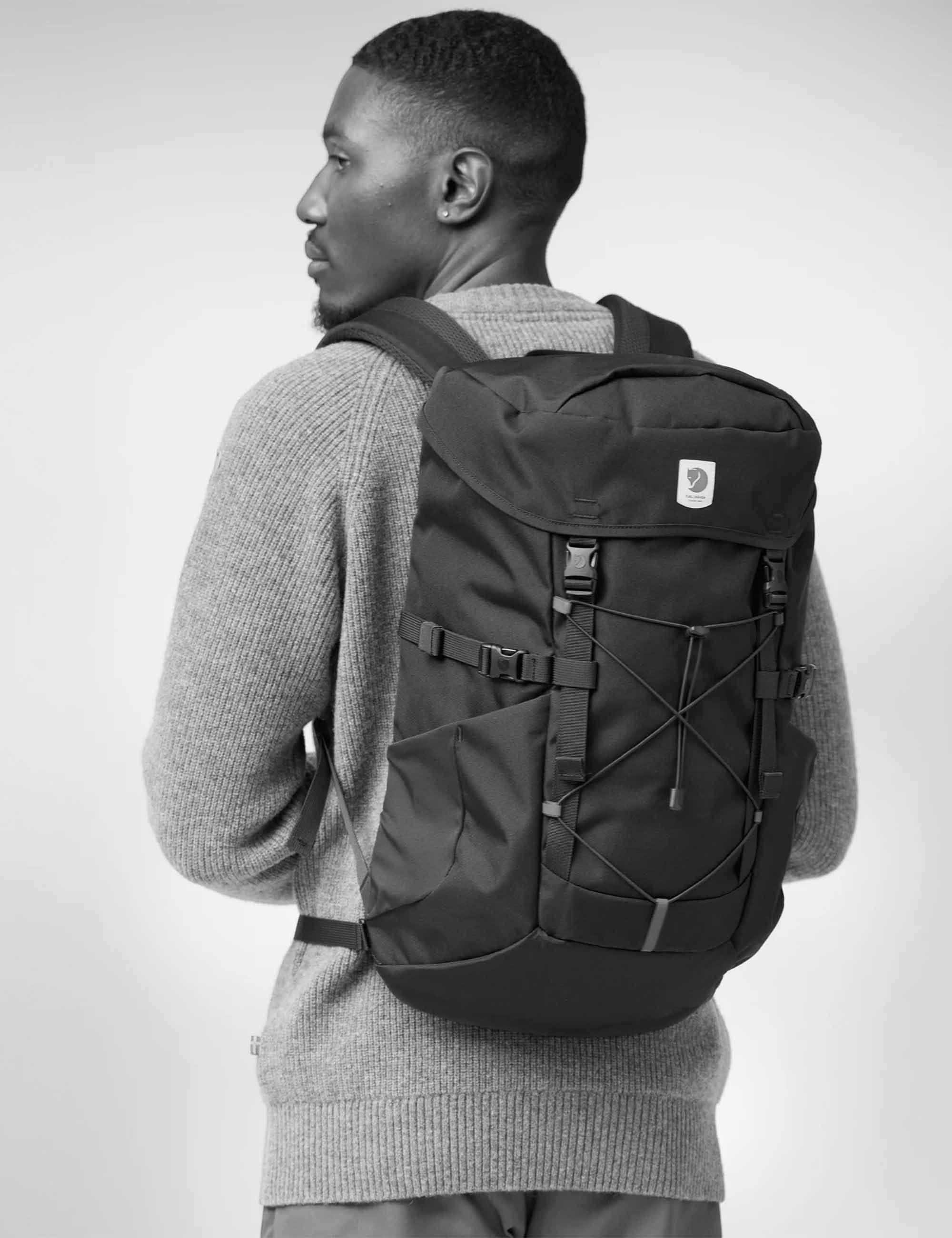 Skule Top 26L Backpack - Navy - Image 4