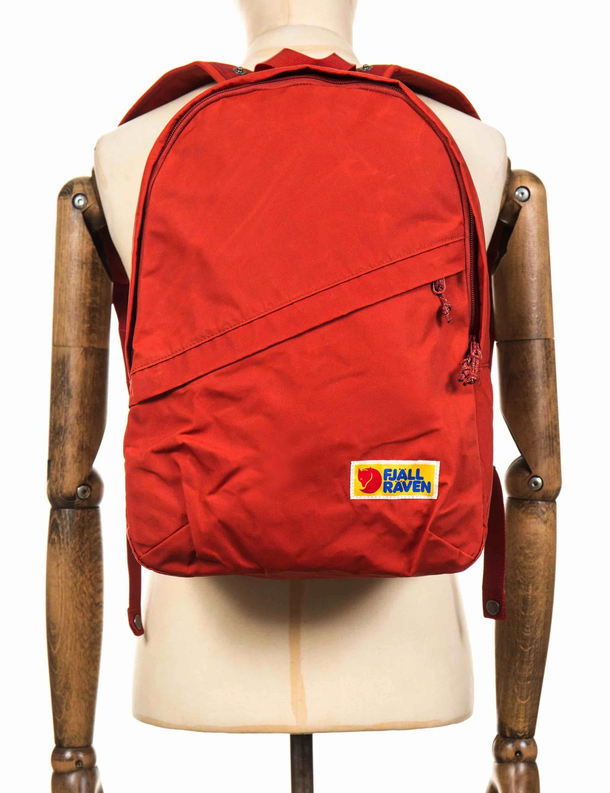 Vardag 25L Backpack - Cabin Red - Image 3