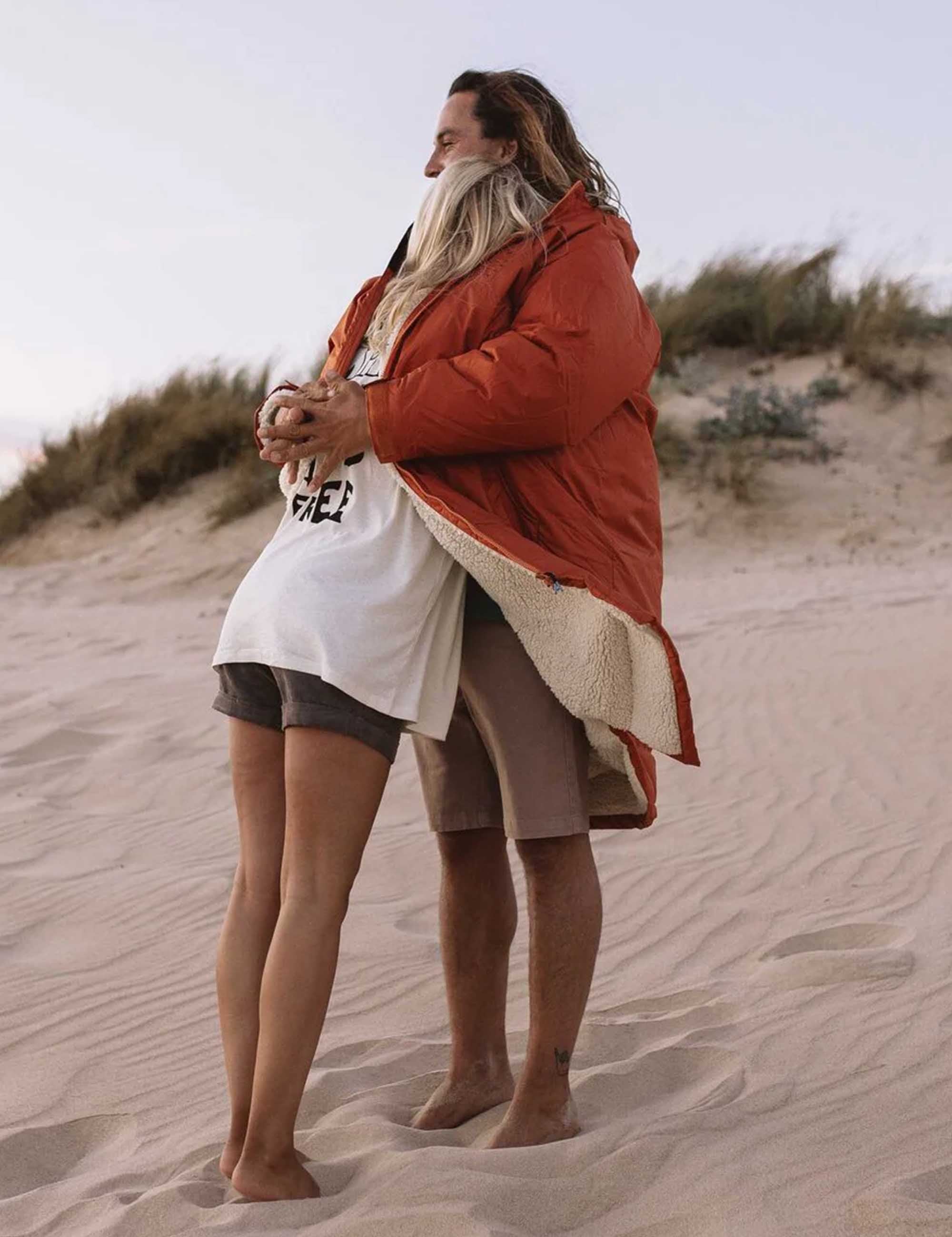 Escapism Sherpa Lined Changing Robe - Rust - Image 7