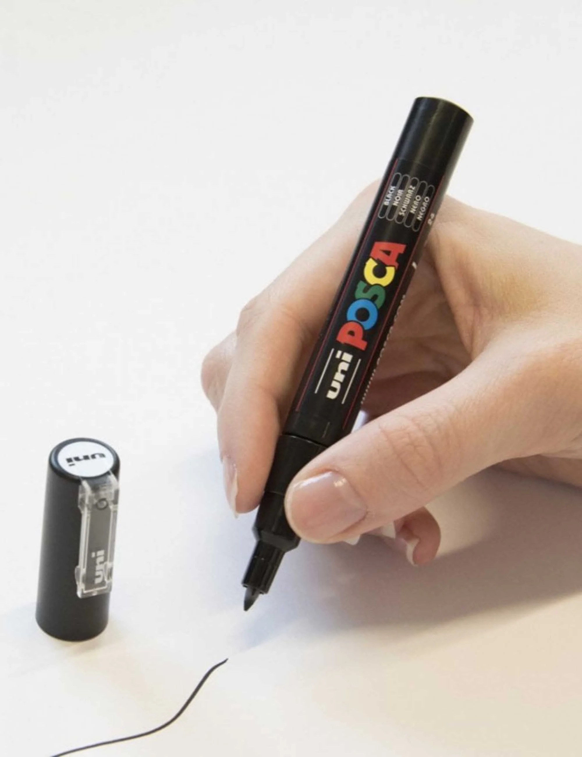 PC-1MC (0.7mm) Paint Pen - Gold - Image 4