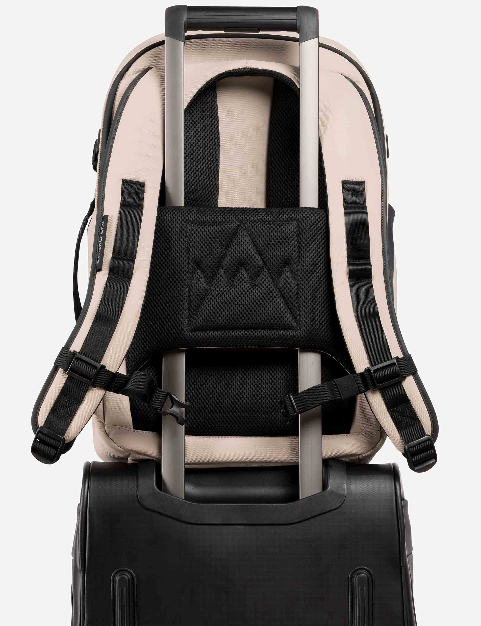 Hybrid Backpack 30L - Sand - Image 4